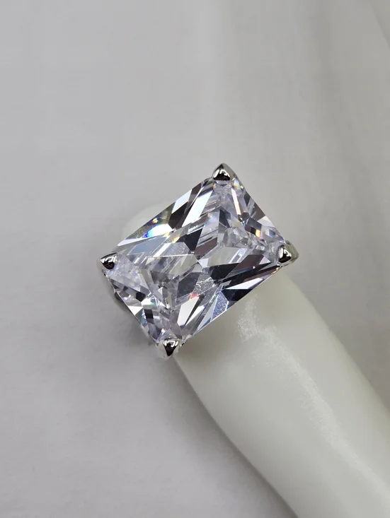 Swarovski Crystal Elements Silver Statement Ring Size 6 East West Design Prom - Picture 2 of 7